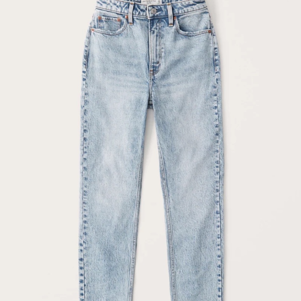 Abercrombie & Fitch Curve Love High Rise Mom Jeans